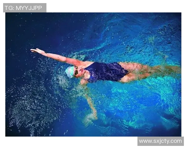 自由泳呼吸技巧全面解析让你的游泳更轻松高效 自由泳呼吸技巧全面解析让你的游泳更轻松高效