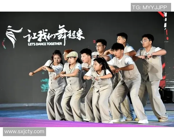 街舞热潮:深入广州街舞队的坚持与激情之旅 街舞热潮:深入广州街舞队的坚持与激情之旅