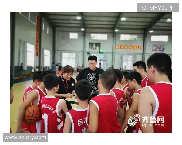 重庆篮球队崛起之路：从默默无闻到大师赛的辉煌历程