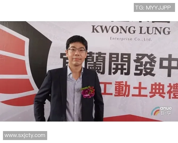 刘强专访:从青涩少年到网球高手的成长之路回顾与展望 刘强专访:从青涩少年到网球高手的成长之路回顾与展望