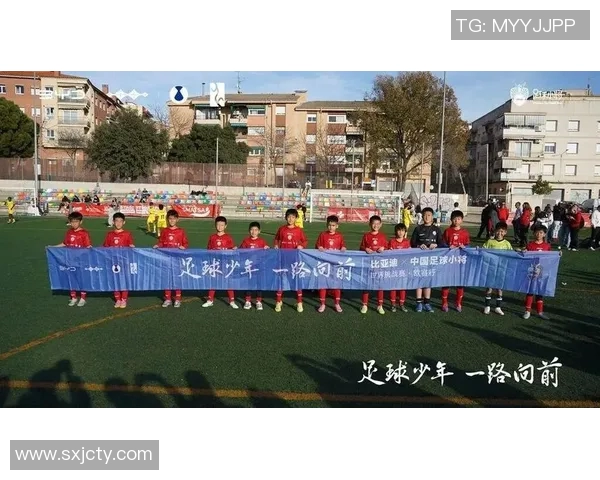 众多足球明星热爱中国文化与足球事业的深厚情缘探讨 众多足球明星热爱中国文化与足球事业的深厚情缘探讨